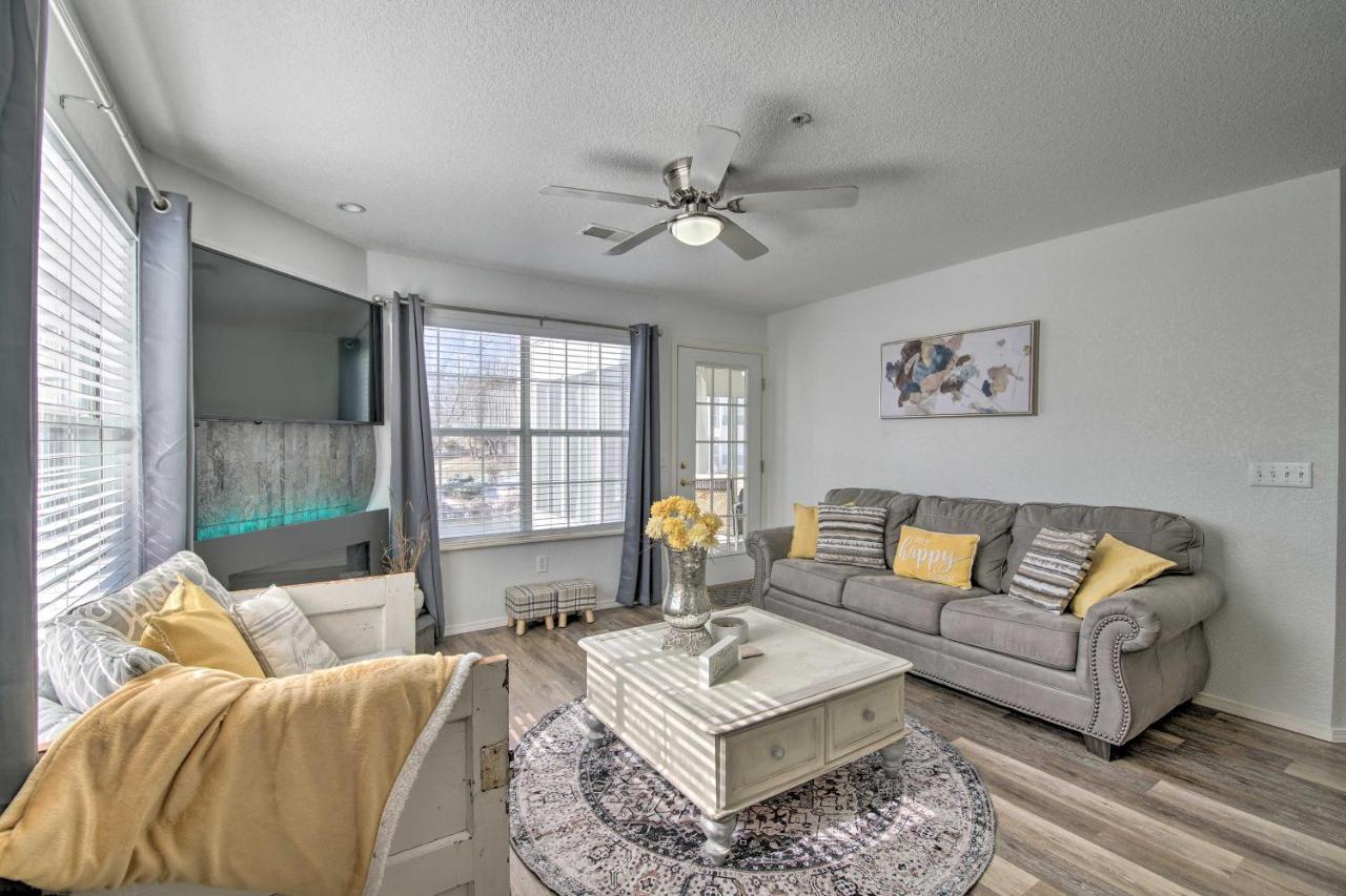 Updated Resort Condo 3 Mi From Branson Strip! Exterior photo